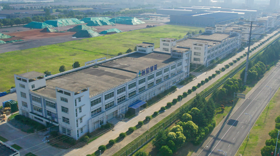 亚游集团储能在甘肃重点产业招商会上签约，省委书记胡昌升见证